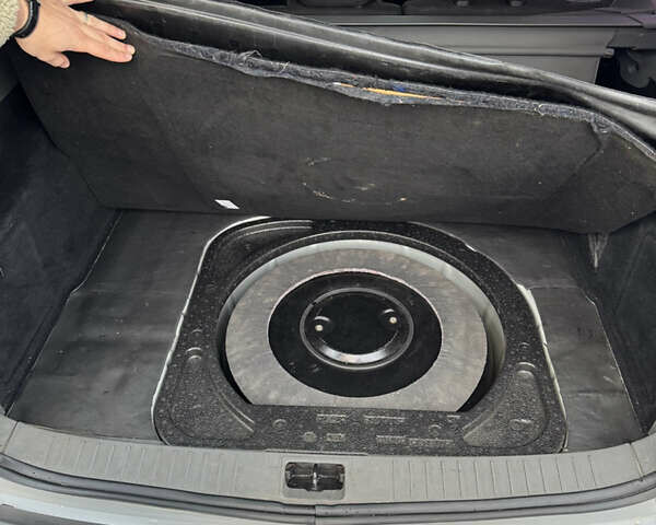 Форд Фокус 2008 в Киеве на Automoto.ua Серый Форд Фокус, объемом двигателя 1.6 л и пробегом 312 тыс. км за 4750 $, фото 15 на Automoto.ua