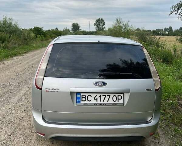 Серый Форд Фокус, объемом двигателя 1.6 л и пробегом 280 тыс. км за 5000 $, фото 8 на Automoto.ua