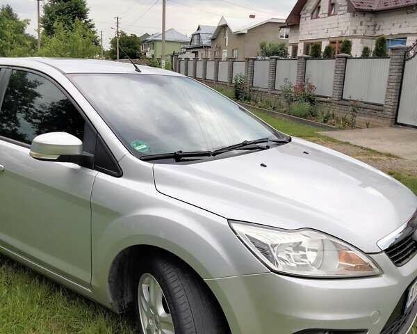 Серый Форд Фокус, объемом двигателя 1.56 л и пробегом 204 тыс. км за 5800 $, фото 18 на Automoto.ua