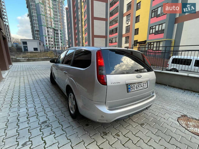 Серый Форд Фокус, объемом двигателя 1.6 л и пробегом 264 тыс. км за 3900 $, фото 29 на Automoto.ua