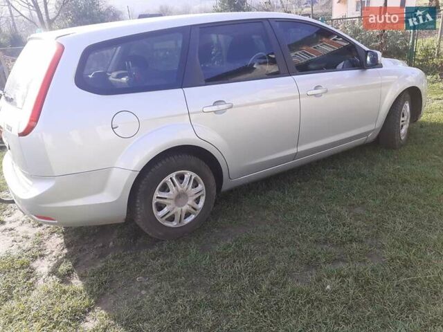 Сірий Форд Фокус, об'ємом двигуна 1.6 л та пробігом 204 тис. км за 5850 $, фото 2 на Automoto.ua