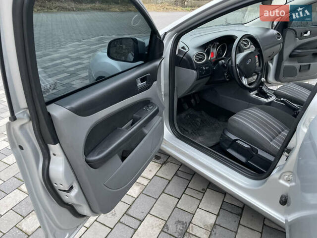 Серый Форд Фокус, объемом двигателя 1.56 л и пробегом 294 тыс. км за 5299 $, фото 21 на Automoto.ua