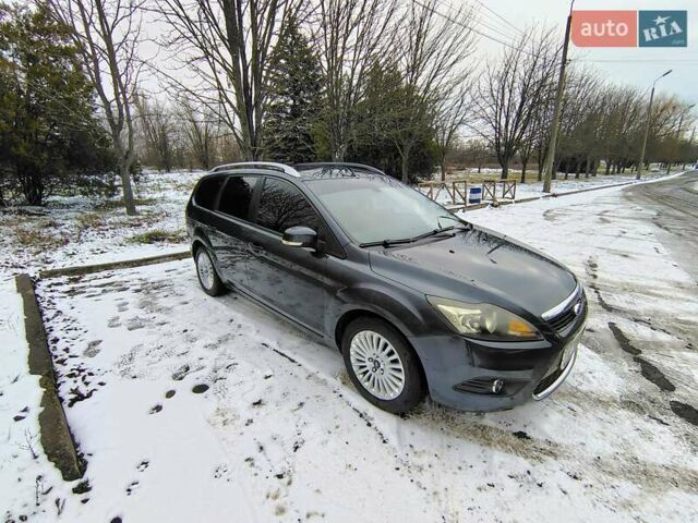 Сірий Форд Фокус, об'ємом двигуна 1.6 л та пробігом 251 тис. км за 6700 $, фото 2 на Automoto.ua