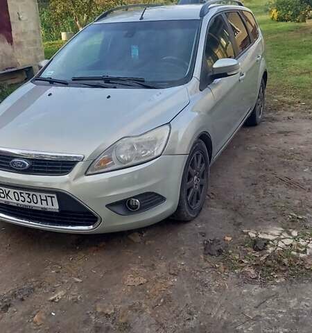 Форд Фокус 2008 в Луцке на Automoto.ua Серый Форд Фокус, объемом двигателя 1.75 л и пробегом 288 тыс. км за 4500 $, фото 7 на Automoto.ua