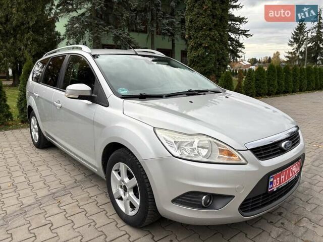 Форд Фокус 2008 в Луцке на Automoto.ua Серый Форд Фокус, объемом двигателя 0 л и пробегом 198 тыс. км за 4850 $, фото 4 на Automoto.ua
