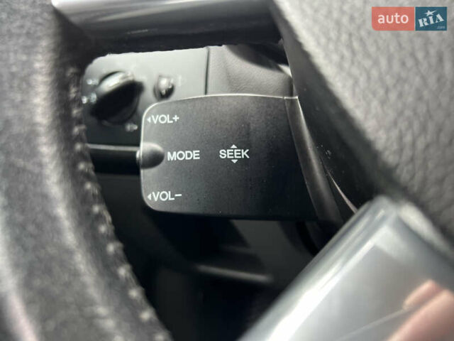 Серый Форд Фокус, объемом двигателя 1.6 л и пробегом 264 тыс. км за 4150 $, фото 29 на Automoto.ua