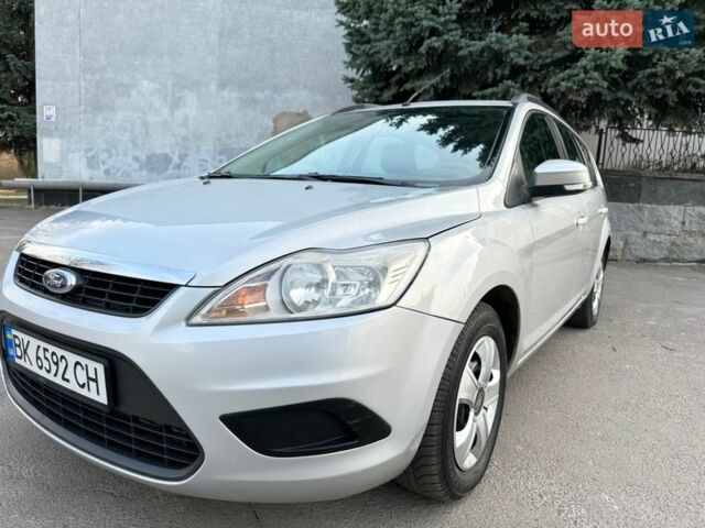 Сірий Форд Фокус, об'ємом двигуна 1.56 л та пробігом 290 тис. км за 4850 $, фото 15 на Automoto.ua