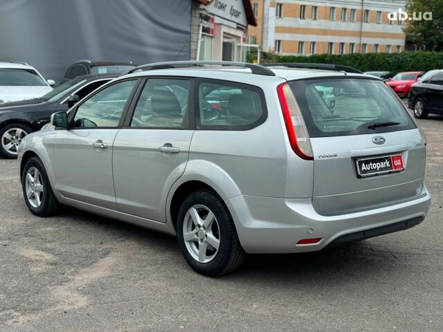 Форд Фокус 2008 в Виннице на Automoto.ua Серый Форд Фокус, объемом двигателя 1.6 л и пробегом 251 тыс. км за 4890 $, фото 12 на Automoto.ua