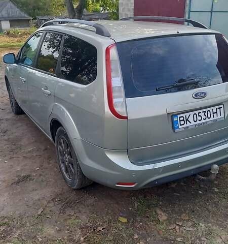 Форд Фокус 2008 в Луцке на Automoto.ua Серый Форд Фокус, объемом двигателя 1.75 л и пробегом 288 тыс. км за 4500 $, фото 11 на Automoto.ua