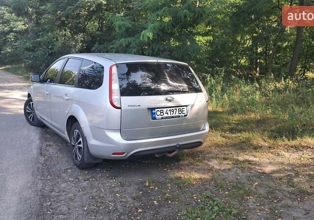 Серый Форд Фокус, объемом двигателя 1.6 л и пробегом 425 тыс. км за 4200 $, фото 11 на Automoto.ua