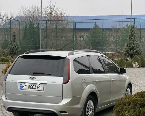 Серый Форд Фокус, объемом двигателя 1.6 л и пробегом 315 тыс. км за 4650 $, фото 7 на Automoto.ua