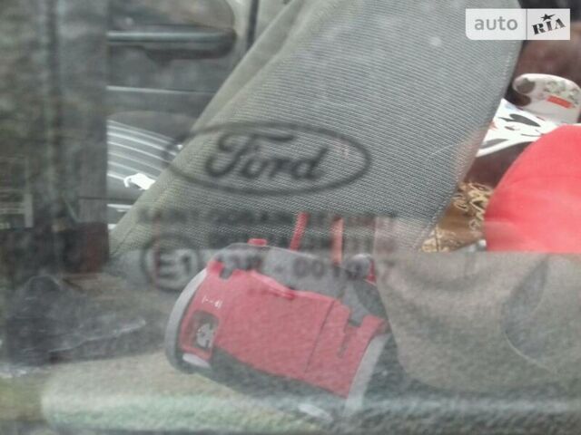 Форд Фокус 2008 у Стрые на Automoto.ua Сірий Форд Фокус, об'ємом двигуна 1.6 л та пробігом 310 тис. км за 4697 $, фото 50 на Automoto.ua