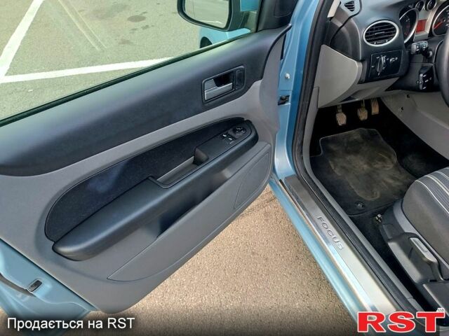 Форд Фокус 2008 у Харкові на Automoto.ua Сірий Форд Фокус, об'ємом двигуна 1.6 л та пробігом 233 тис. км за 6000 $, фото 9 на Automoto.ua