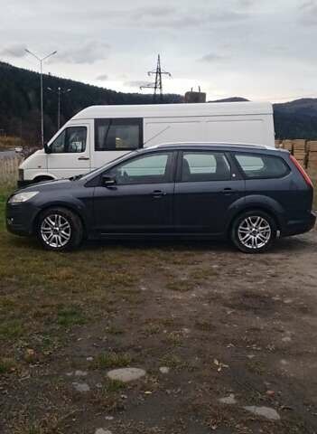 Серый Форд Фокус, объемом двигателя 1.56 л и пробегом 280 тыс. км за 4800 $, фото 9 на Automoto.ua