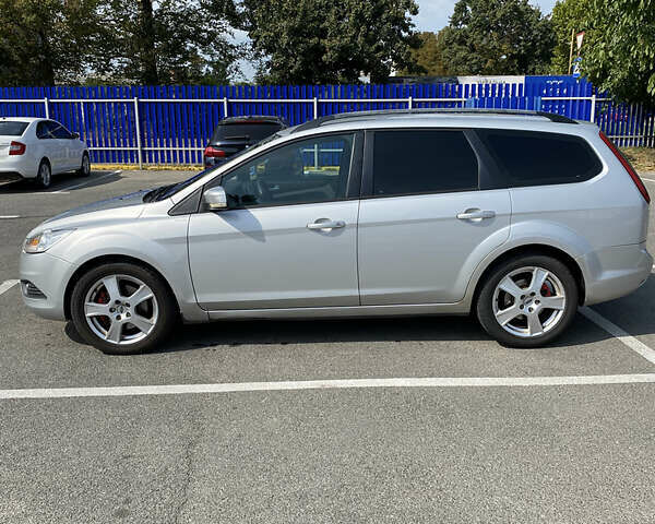 Сірий Форд Фокус, об'ємом двигуна 1.8 л та пробігом 379 тис. км за 5000 $, фото 3 на Automoto.ua