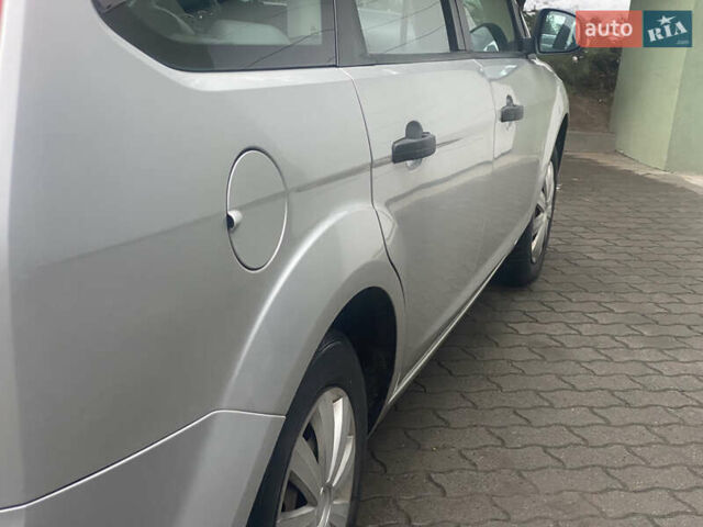 Серый Форд Фокус, объемом двигателя 1.6 л и пробегом 228 тыс. км за 4650 $, фото 16 на Automoto.ua