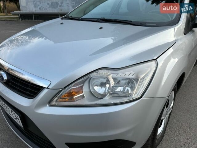 Сірий Форд Фокус, об'ємом двигуна 1.56 л та пробігом 290 тис. км за 4850 $, фото 8 на Automoto.ua