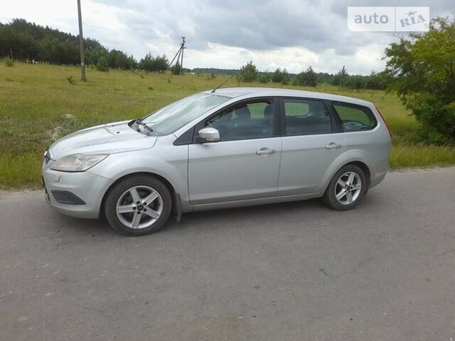 Серый Форд Фокус, объемом двигателя 1.6 л и пробегом 220 тыс. км за 4950 $, фото 5 на Automoto.ua
