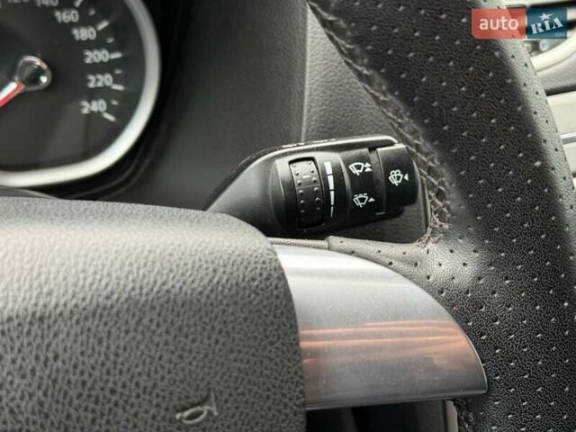 Серый Форд Фокус, объемом двигателя 1.6 л и пробегом 278 тыс. км за 5500 $, фото 23 на Automoto.ua