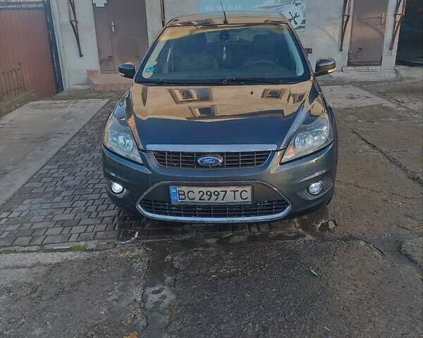 Серый Форд Фокус, объемом двигателя 1.6 л и пробегом 263 тыс. км за 5500 $, фото 8 на Automoto.ua