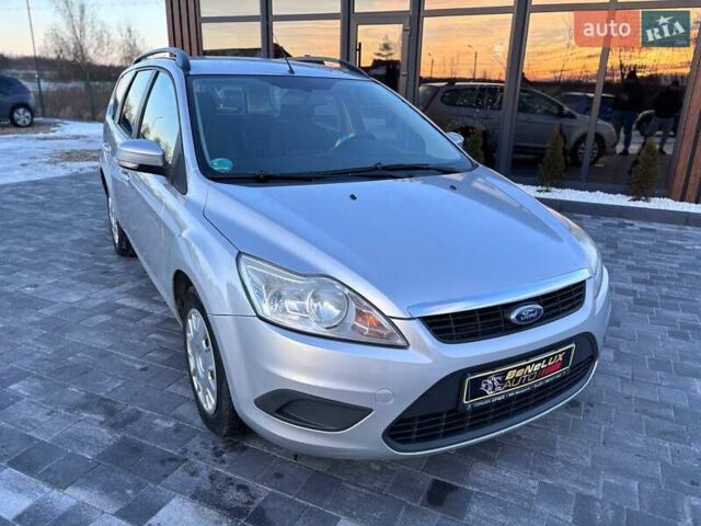 Сірий Форд Фокус, об'ємом двигуна 1.56 л та пробігом 222 тис. км за 5599 $, фото 1 на Automoto.ua