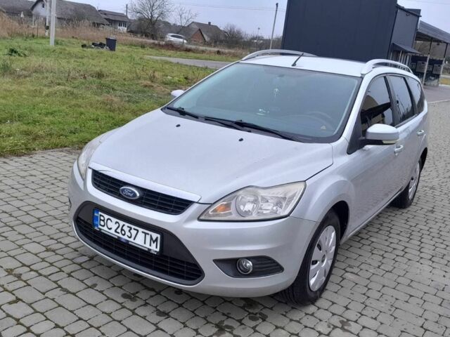 Серый Форд Фокус, объемом двигателя 1.6 л и пробегом 280 тыс. км за 4300 $, фото 2 на Automoto.ua