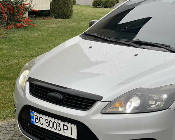 Серый Форд Фокус, объемом двигателя 1.6 л и пробегом 315 тыс. км за 4650 $, фото 4 на Automoto.ua