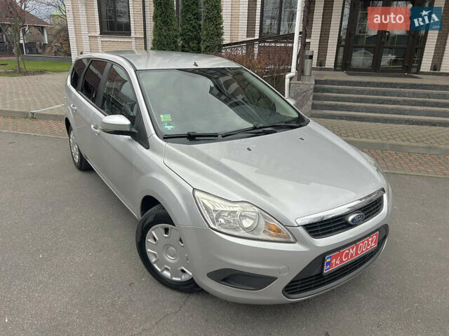 Сірий Форд Фокус, об'ємом двигуна 1.6 л та пробігом 165 тис. км за 6499 $, фото 32 на Automoto.ua