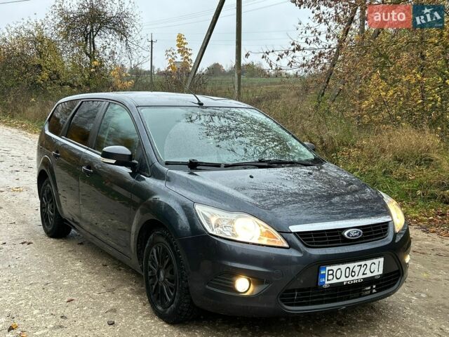 Сірий Форд Фокус, об'ємом двигуна 1.6 л та пробігом 230 тис. км за 4350 $, фото 3 на Automoto.ua