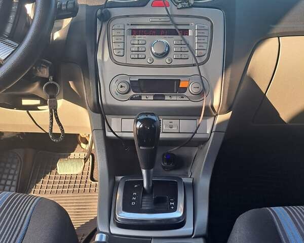 Сірий Форд Фокус, об'ємом двигуна 1.9 л та пробігом 224 тис. км за 6300 $, фото 12 на Automoto.ua