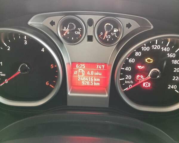 Сірий Форд Фокус, об'ємом двигуна 1.56 л та пробігом 249 тис. км за 6300 $, фото 9 на Automoto.ua