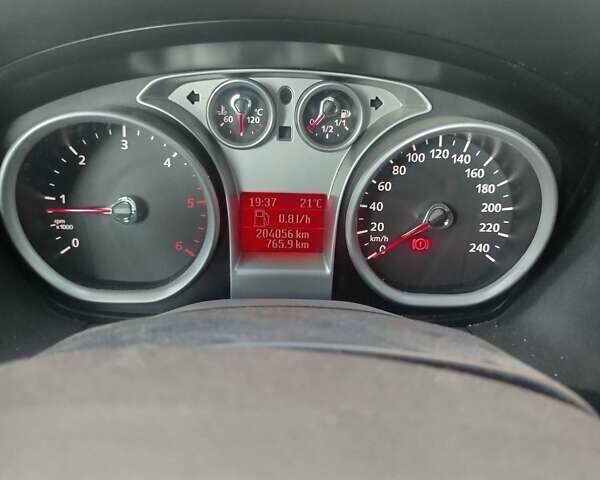 Сірий Форд Фокус, об'ємом двигуна 1.56 л та пробігом 204 тис. км за 4900 $, фото 12 на Automoto.ua