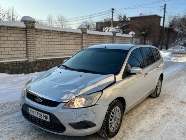 Сірий Форд Фокус, об'ємом двигуна 1.8 л та пробігом 220 тис. км за 2900 $, фото 1 на Automoto.ua