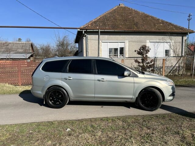 Сірий Форд Фокус, об'ємом двигуна 1.6 л та пробігом 290 тис. км за 3850 $, фото 2 на Automoto.ua