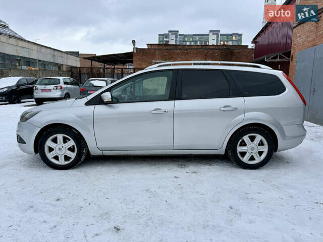 Сірий Форд Фокус, об'ємом двигуна 1.6 л та пробігом 211 тис. км за 5100 $, фото 3 на Automoto.ua