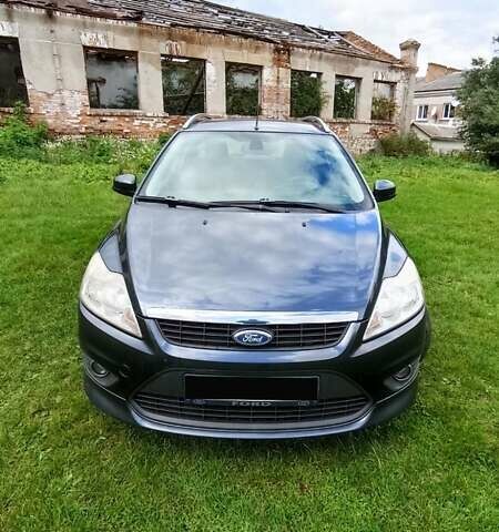 Серый Форд Фокус, объемом двигателя 1.6 л и пробегом 288 тыс. км за 5500 $, фото 6 на Automoto.ua