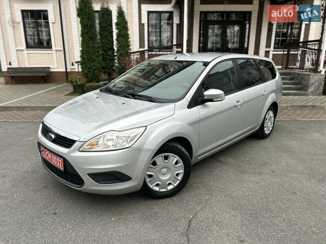 Сірий Форд Фокус, об'ємом двигуна 1.6 л та пробігом 165 тис. км за 6499 $, фото 1 на Automoto.ua