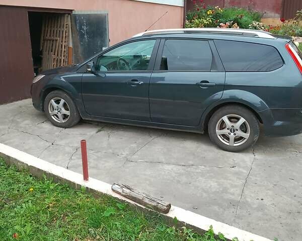Сірий Форд Фокус, об'ємом двигуна 1.6 л та пробігом 231 тис. км за 5000 $, фото 4 на Automoto.ua