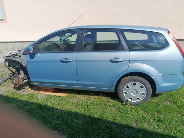 Серый Форд Фокус, объемом двигателя 0 л и пробегом 250 тыс. км за 1700 $, фото 5 на Automoto.ua