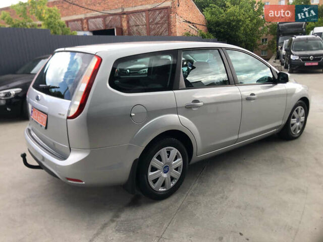 Форд Фокус 2008 у Рівному на Automoto.ua Сірий Форд Фокус, об'ємом двигуна 1.6 л та пробігом 223 тис. км за 5600 $, фото 8 на Automoto.ua