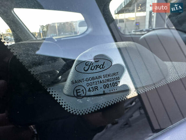 Серый Форд Фокус, объемом двигателя 1.6 л и пробегом 210 тыс. км за 5200 $, фото 56 на Automoto.ua