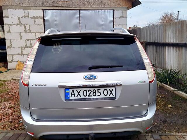 Серый Форд Фокус, объемом двигателя 1.8 л и пробегом 194 тыс. км за 6700 $, фото 3 на Automoto.ua