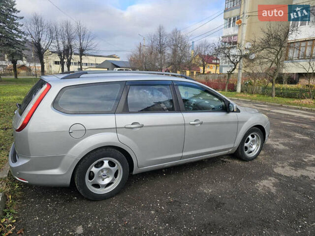 Серый Форд Фокус, объемом двигателя 1.6 л и пробегом 280 тыс. км за 4100 $, фото 8 на Automoto.ua