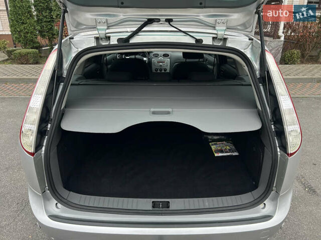 Сірий Форд Фокус, об'ємом двигуна 1.6 л та пробігом 165 тис. км за 6499 $, фото 43 на Automoto.ua