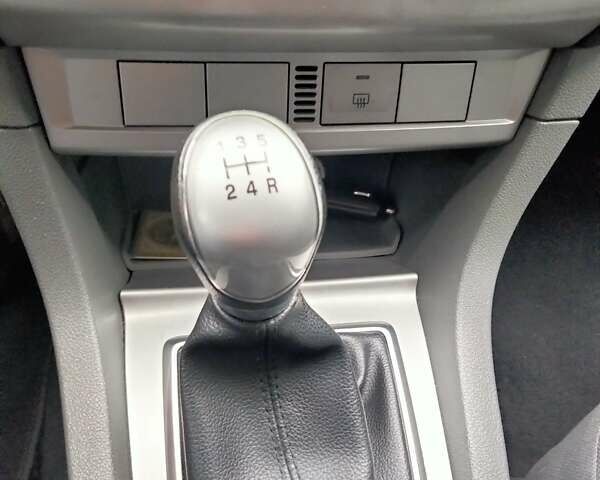 Серый Форд Фокус, объемом двигателя 1.56 л и пробегом 204 тыс. км за 5800 $, фото 13 на Automoto.ua