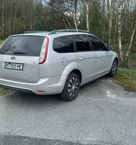 Серый Форд Фокус, объемом двигателя 1.6 л и пробегом 232 тыс. км за 5300 $, фото 6 на Automoto.ua