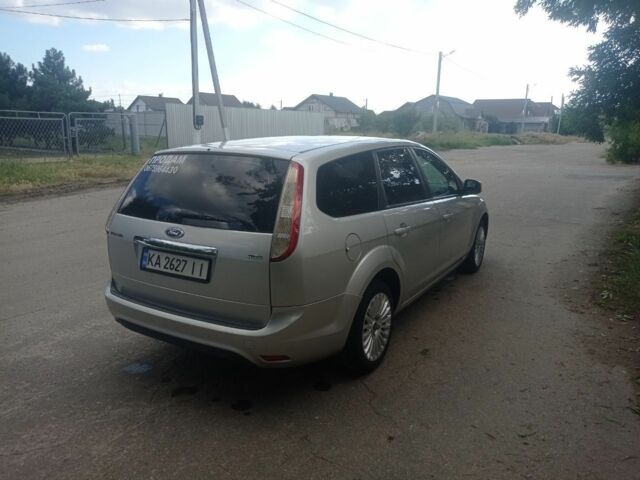 Серый Форд Фокус, объемом двигателя 1.6 л и пробегом 240 тыс. км за 5500 $, фото 5 на Automoto.ua