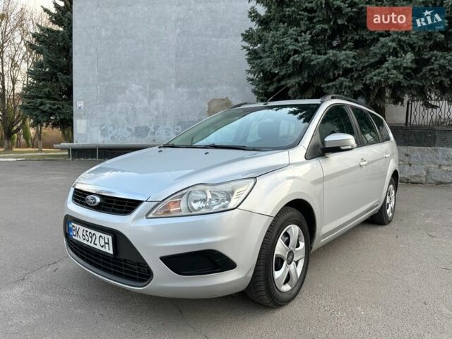 Сірий Форд Фокус, об'ємом двигуна 1.56 л та пробігом 290 тис. км за 4850 $, фото 12 на Automoto.ua