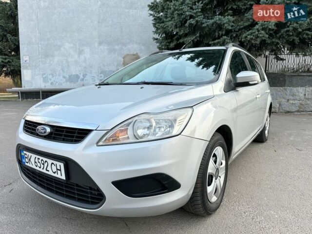 Сірий Форд Фокус, об'ємом двигуна 1.56 л та пробігом 290 тис. км за 4850 $, фото 16 на Automoto.ua