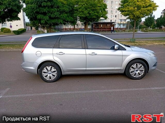 Сірий Форд Фокус, об'ємом двигуна 1.6 л та пробігом 325 тис. км за 5200 $, фото 3 на Automoto.ua